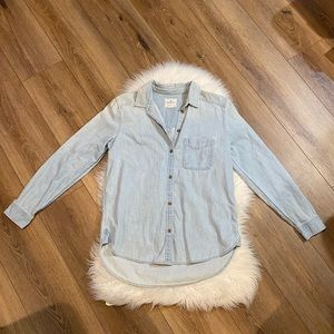 Women’s Blue Denim Look Button Down Long Sleeve Boyfriend Fit Medium AE